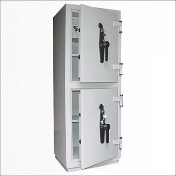 Офисный сейф Контур КЗ-223T